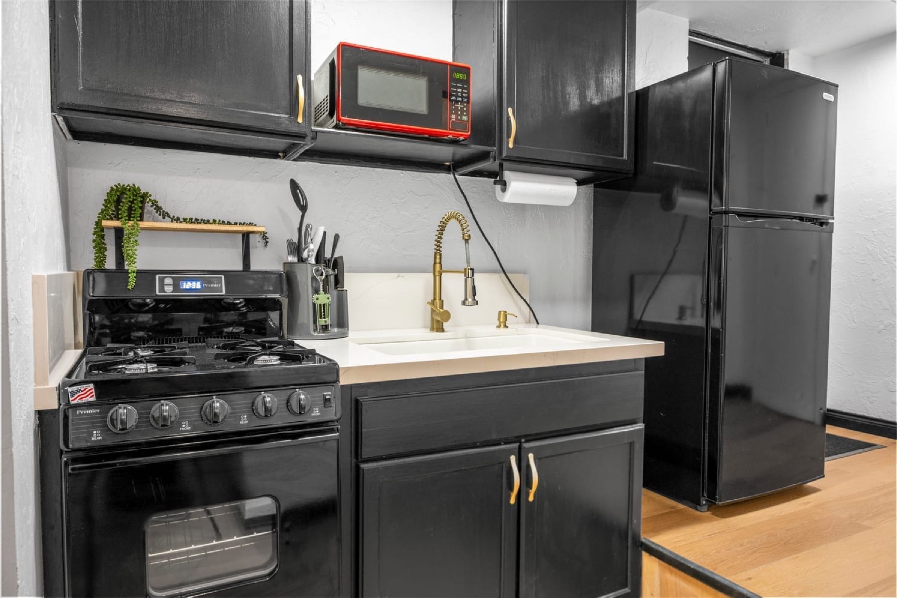 Studio Suite kitchenette